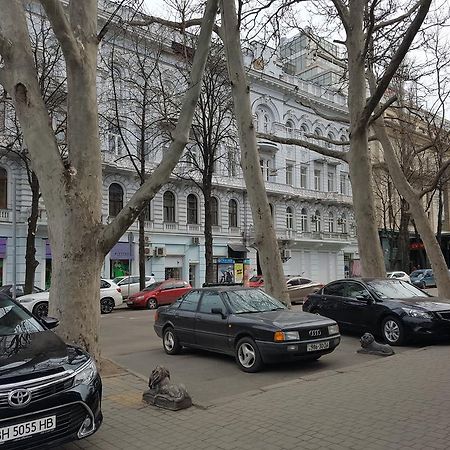 Best Apartment In Evropeiska Street, 25 Одесса Экстерьер фото