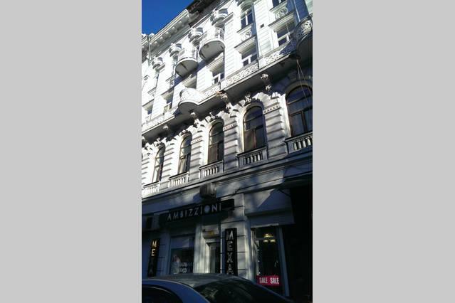 Best Apartment In Evropeiska Street, 25 Одесса Экстерьер фото